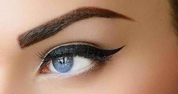 eyebrow tint