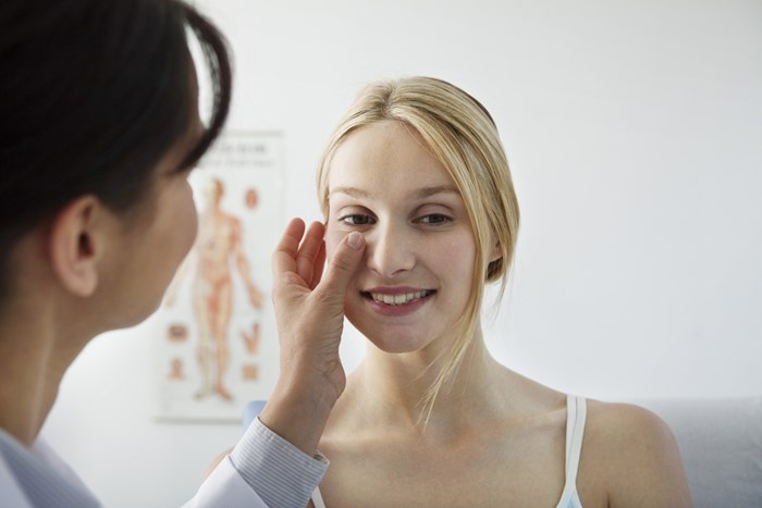 Signs That You Need to Do Rhinoplasty Surgery